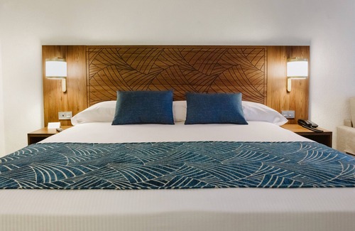 Flamingos Complejo | Hotel Riu Vallarta - All Inclusive