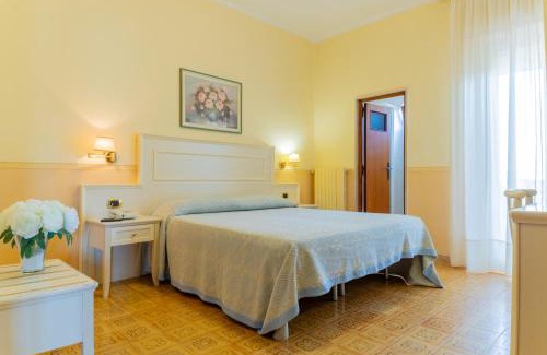 Trani Hotel | Hotel Riviera
