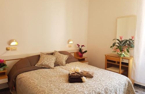 Marebello Hotel | HOTEL ROMANTICA