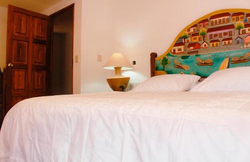 Calzada Madero Apartamento | Hotel Rosa Mexicano