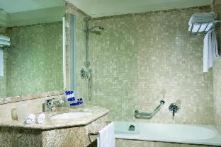 San Ferdinando Hotel | Hotel Royal Continental