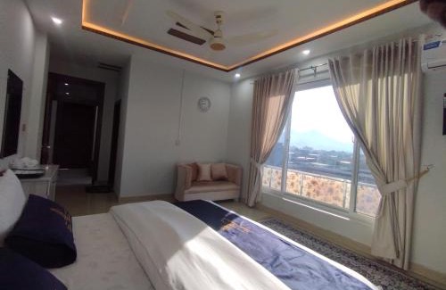 Saidu Sharif Cama Y Desayuno | Hotel Royal Lodge Swat by Khan Familia Travels