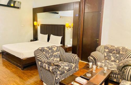 Multan Hotel | HOTEL ROYAL ONE