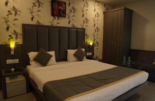 Sambalpur Complejo | Hotel Royal Retreat