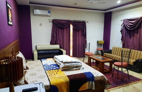 Mansehra Hotel | Hotel Royal Samah