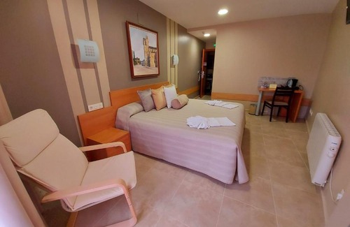 Fromista Casa | HOTEL RURAL San Pedro