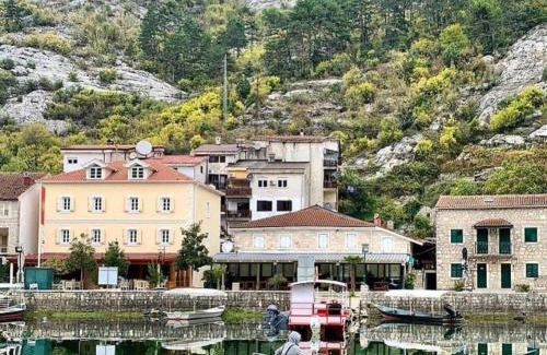 Rijeka Crnojevica Complejo | Hotel S Family Jovicevic