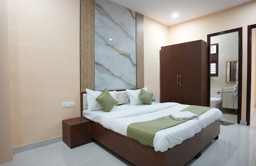 Sector 15 Hotel | Hotel Saina Stay Inn