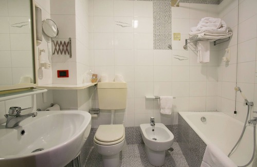 Bisceglie Hotel | Hotel Salsello