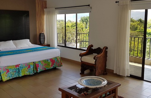 Cerritos Hotel | Hotel San Antonio Del Cerro