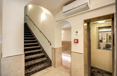 Rione III Colonna Hotel | Hotel San Silvestro