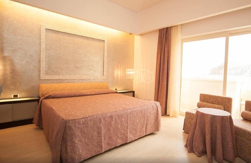 Cefalu Hotel | Hotel Santa Lucia Le Sabbie d'Oro