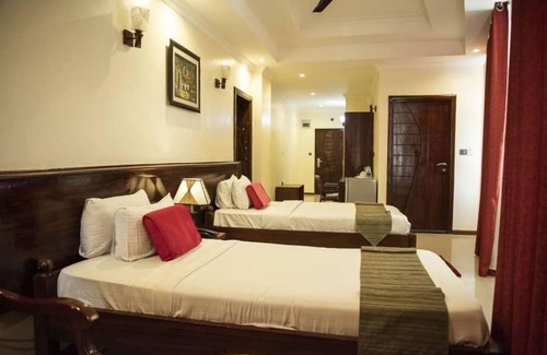 Kisutu Hotel | Hotel Sapphire