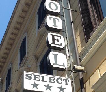 Rione XVIII Castro Pretorio Hotel | Hotel Select Garden