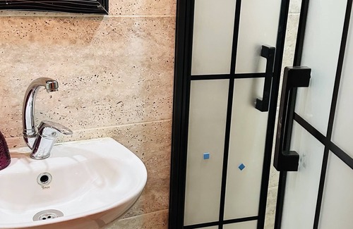 Eyyubiye Casa | Hotel Serce Konagi