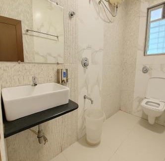 Yerawada Casa | Hotel Shanti Regency