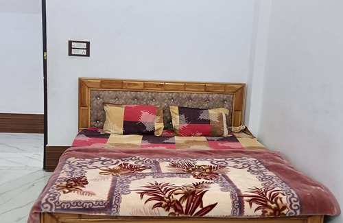 Ramsanehighat Hotel | Hotel Shiv Savitri Ayodhya
