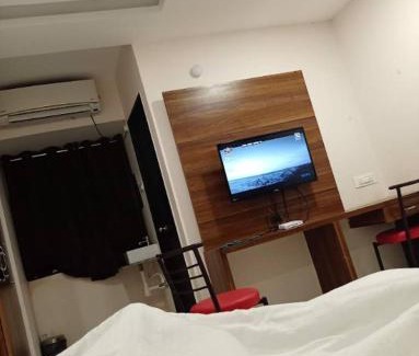 Bavdhan Casa | Hotel Silver Homes