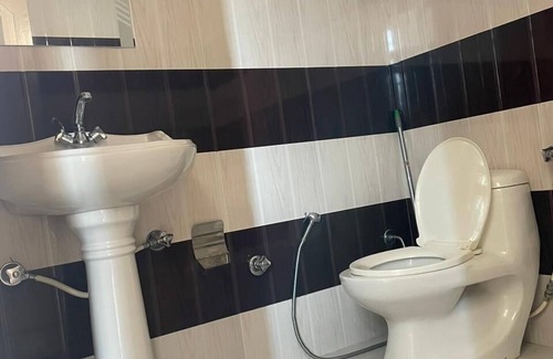 Dharamshala Hotel | Hotel Sky pie