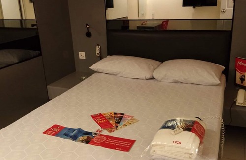 Santa Cruz Hotel | Hotel Sogo Avenida