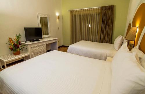 Puerto San Jose Complejo | Hotel Soleil Pacifico