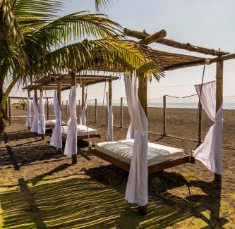 Puerto San Jose Complejo | Hotel Soleil Pacifico
