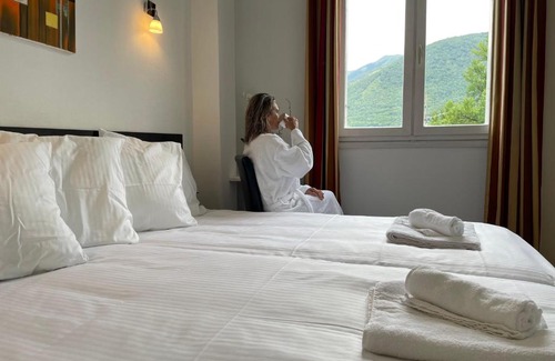 Bagneres-de-Luchon Hotel | HOTEL & SPA GASQUET