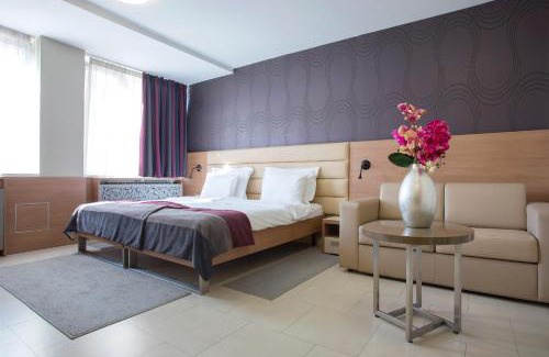 Savamala Hotel | Hotel Srbija Garden-FREE PARKING