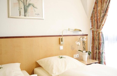 Bad Hoenningen Hotel | Hotel St. Pierre