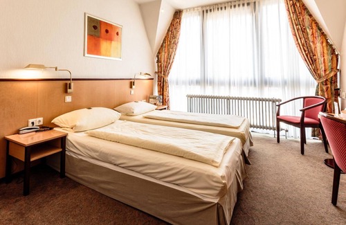 Bad Hoenningen Hotel | Hotel St. Pierre