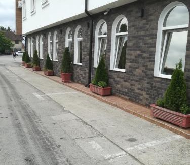 Novi Sad Hotel | Hotel Stari Krovovi