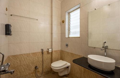 Kharadi Cama Y Desayuno | Hotel StayBird - Cove