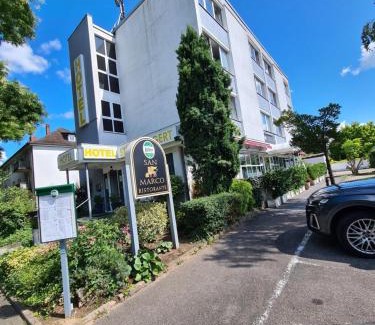 Oberstadt Hotel | Hotel Stiftswingert