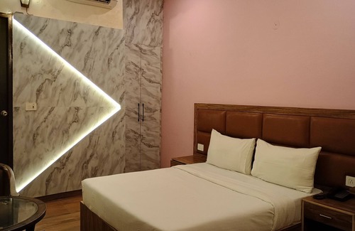 Greater Noida Hotel | Hotel Stiltstay