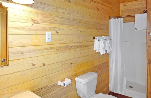 Wimberley Hotel | Hotel Style Suite with Two Queen Beds - Minutes from Downtown!
