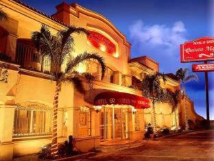 Zapopan Hotel | Hotel & Suites Quinta Magna