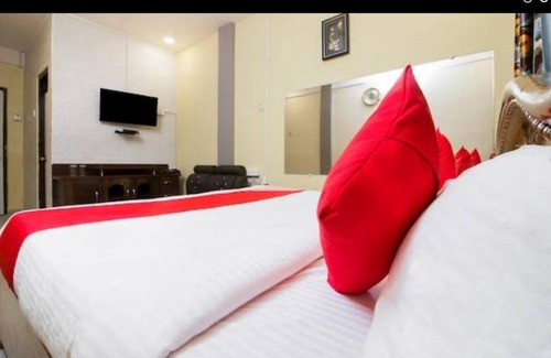 Panvel Cabina | Hotel Swaraj Logde