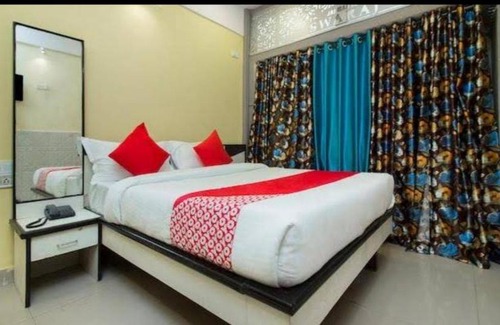 Panvel Cabina | Hotel Swaraj Logde