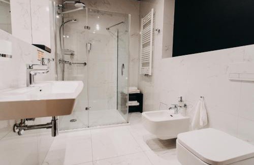 Opole Hotel | Hotel Szara Willa