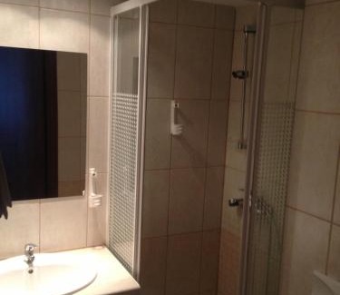 Marki Hotel | Hotel TenisHouse