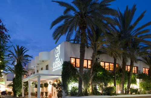 Vera Hotel | Hotel Terraza Carmona