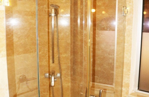 Gulberg Hotel | hotel the shalimar lahore