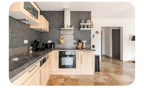Thiron-Gardais Hotel | Hôtel Thiron Gardais