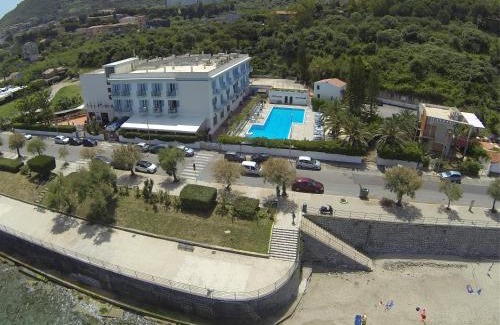Cefalu Hotel | Hotel Tourist