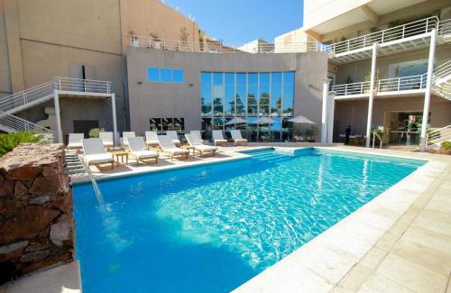 San Rafael Hotel | Hotel Tower Inn & Suites