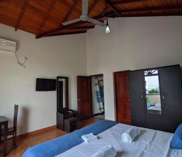 Ettukala Hotel | Hotel Transylvania - Negombo
