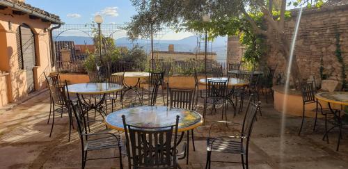 Trevi Hotel | HOTEL TREVI Palazzo Natalini