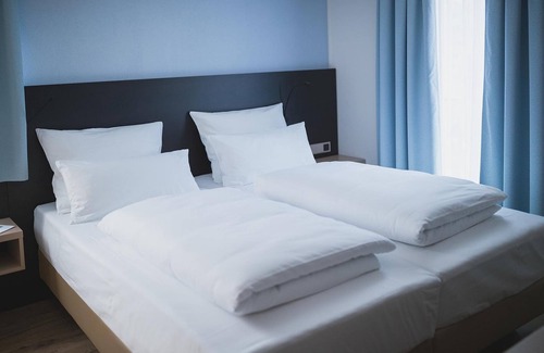 Metzingen Hotel | Hotel U7