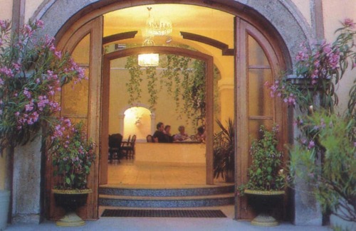 Bruckneudorf Hotel | Hotel Ungarische Krone