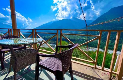 Daltenganj Hotel | Hotel Valley of Vashisht - Scenic River & Mountain View Hotel in Manali